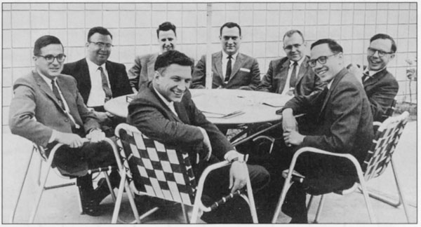 gordon moore robert noyce